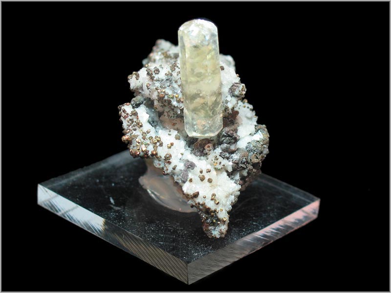 Calcite on Dolomite w/ Chalcopyrite